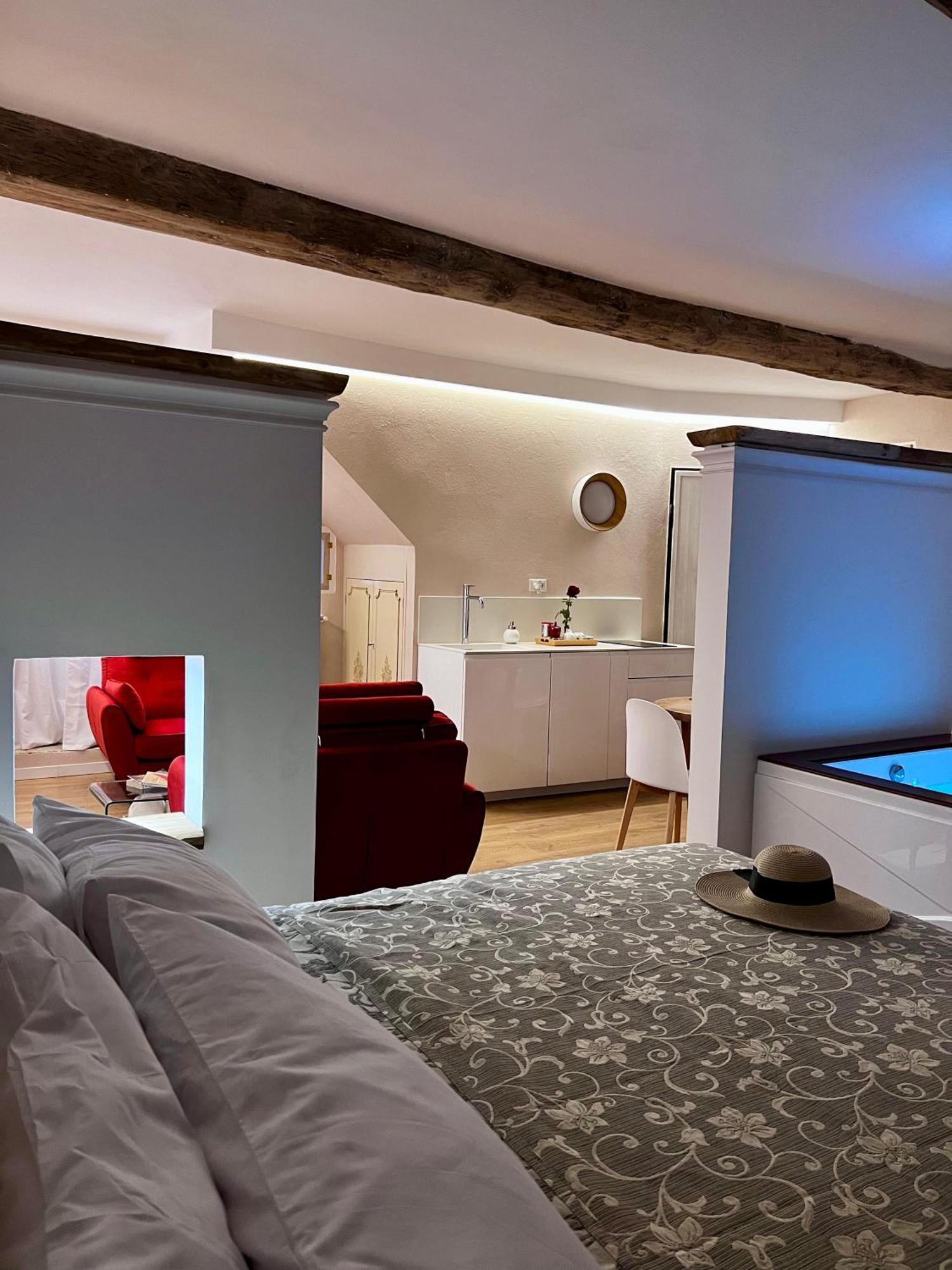 Elena'S Suite Sutri Εξωτερικό φωτογραφία